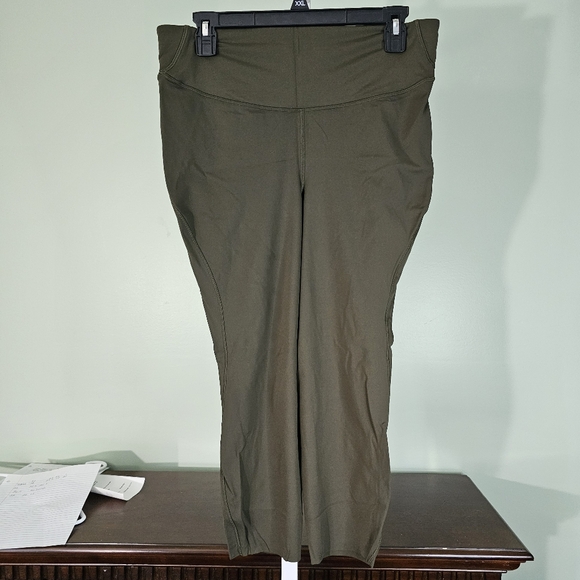 Lululemon Base Pace High Rise Crop 23" in Dark Olive Green - Picture 2 of 10